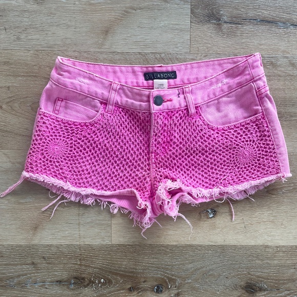 Billabong Hot Pink Cutoff Denim Shorts - Picture 1 of 2